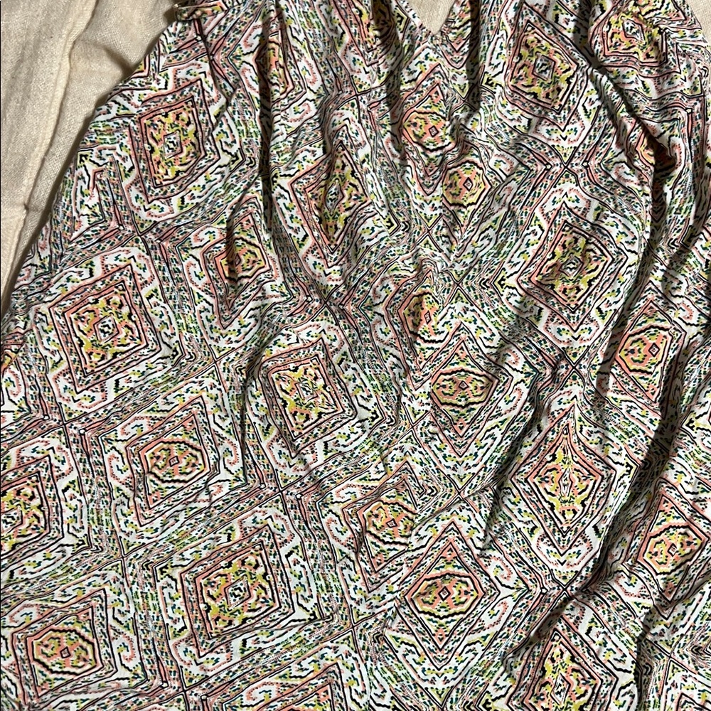 Patterned Spaghetti Strap romper - Picture 3 of 3
